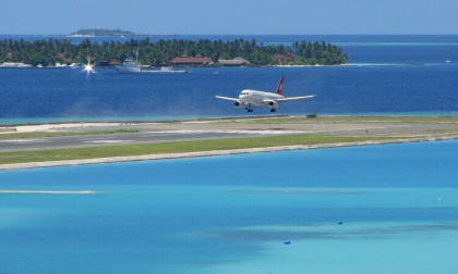 Эксперт: РФ активно использует новые транзитные авиахабы на Мальдивах и Шри-Ланке
